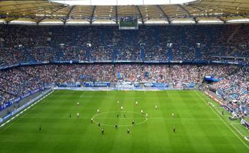 孔蒂净身出户走人，穆里尼奥二进宫皇马，本菲卡转头就挖阿莫林（配图示意）